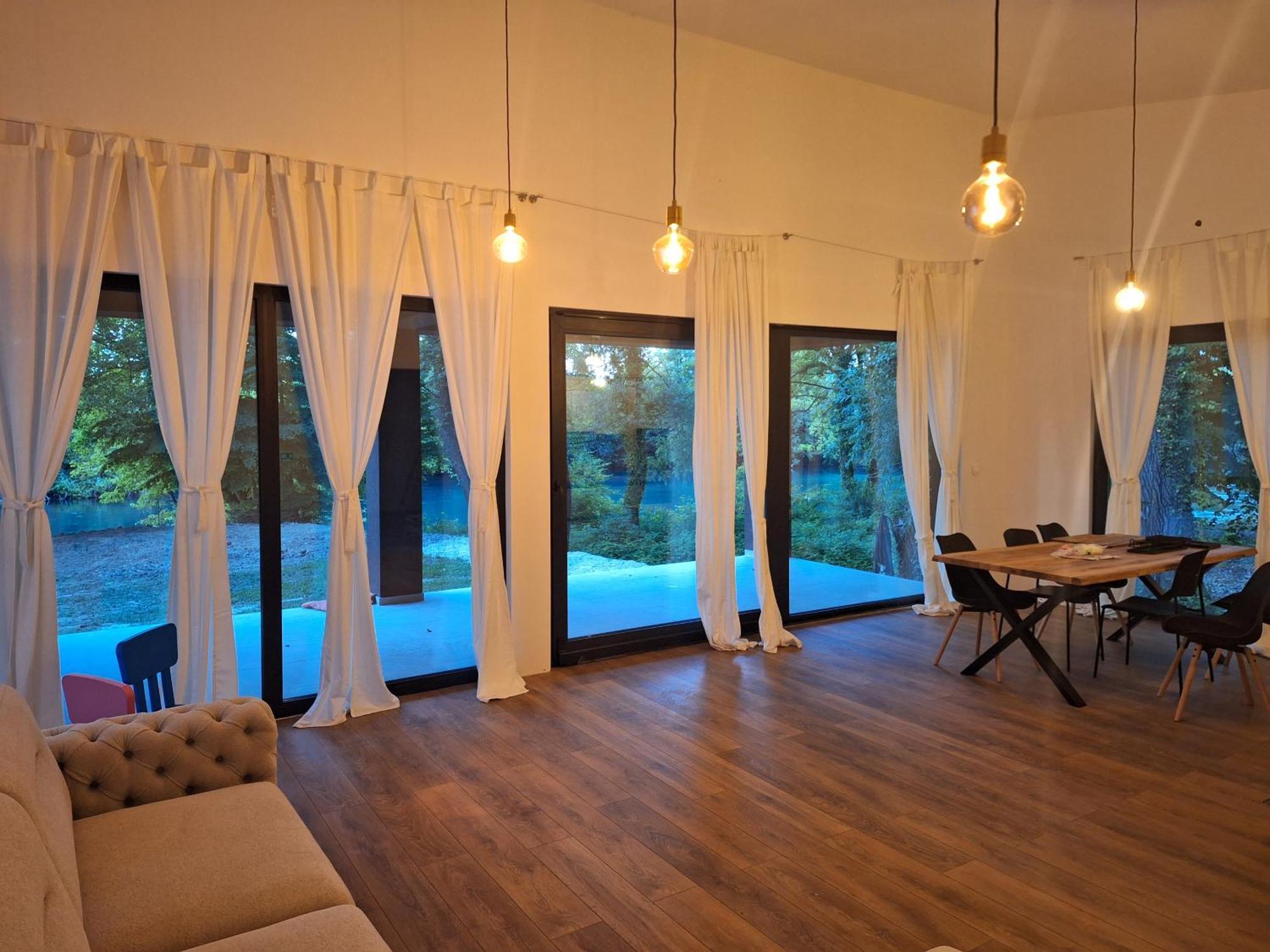 Farah Superior Apartments Bihać Oda fotoğraf