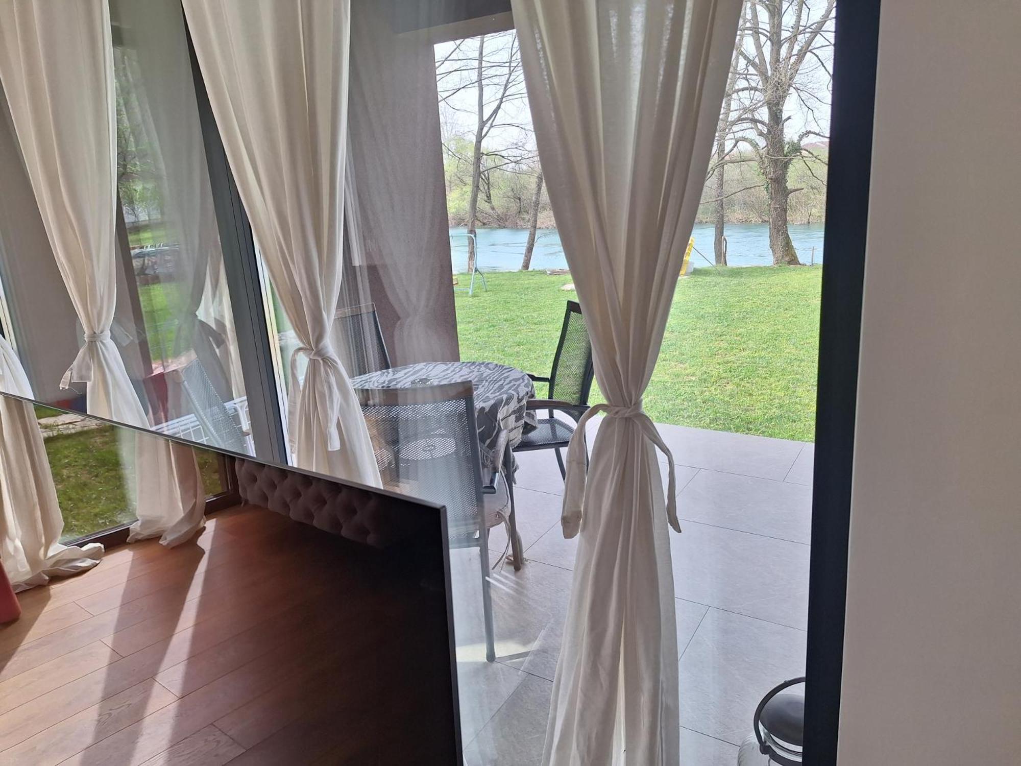Farah Superior Apartments Bihać Oda fotoğraf
