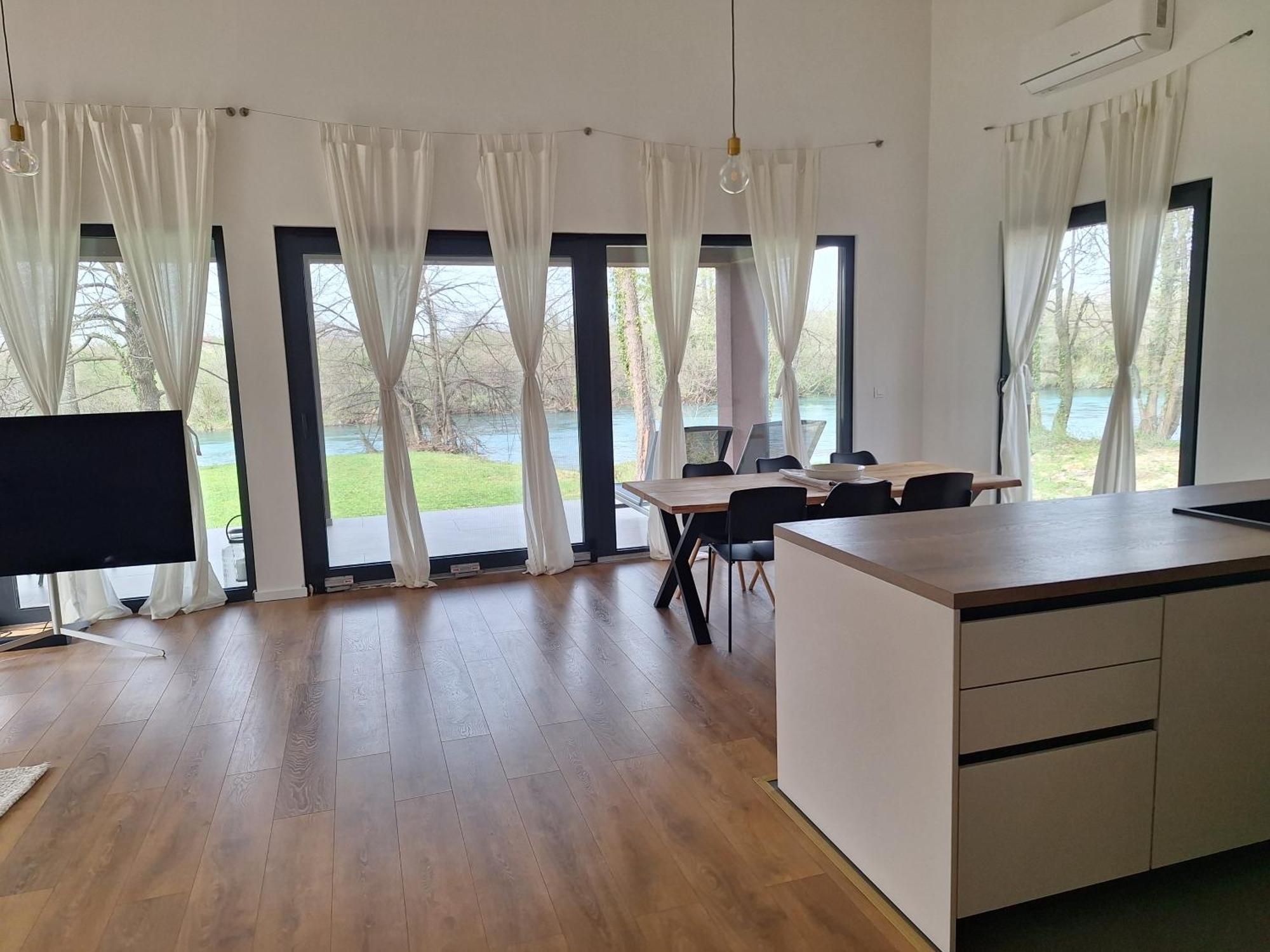 Farah Superior Apartments Bihać Oda fotoğraf